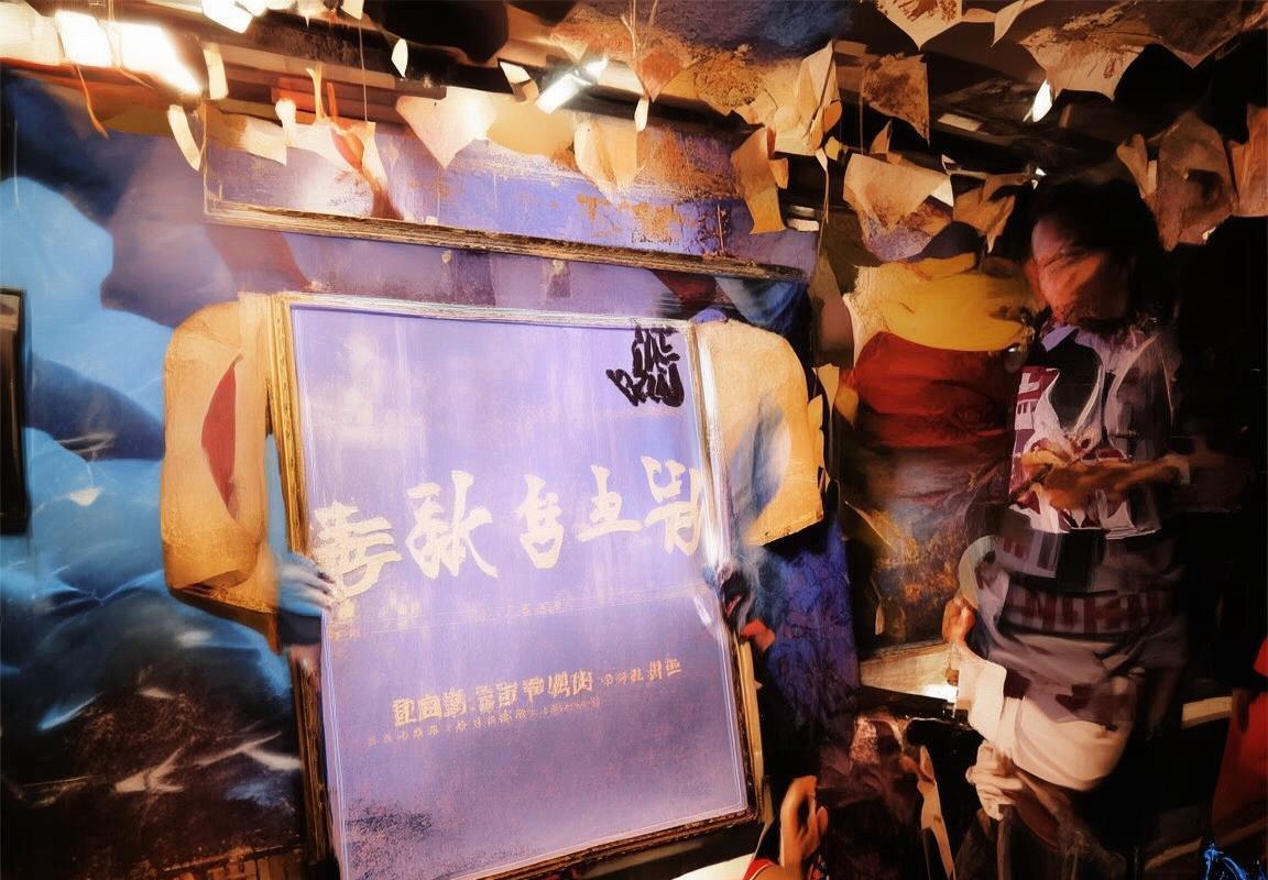 伯恩利逆转曼联：防守反击铸就胜利奇迹(图2)