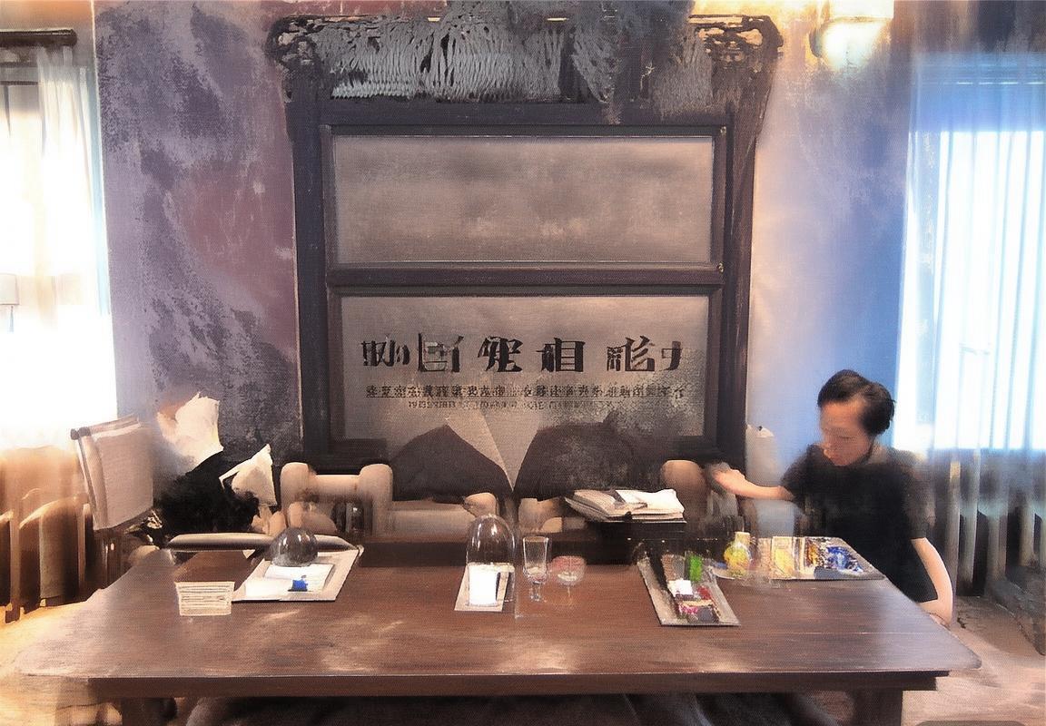 范戴克成长之路：从荷兰小将到世界最佳后卫的足球传奇(图3)